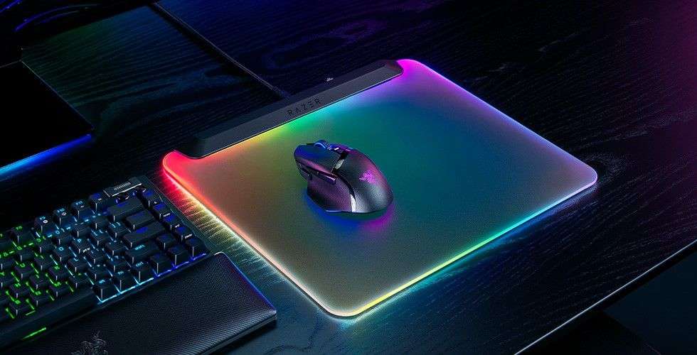 Conheça o Firefly V2 Pro, 1° mousepad gamer do mundo com retroiluminação LED
