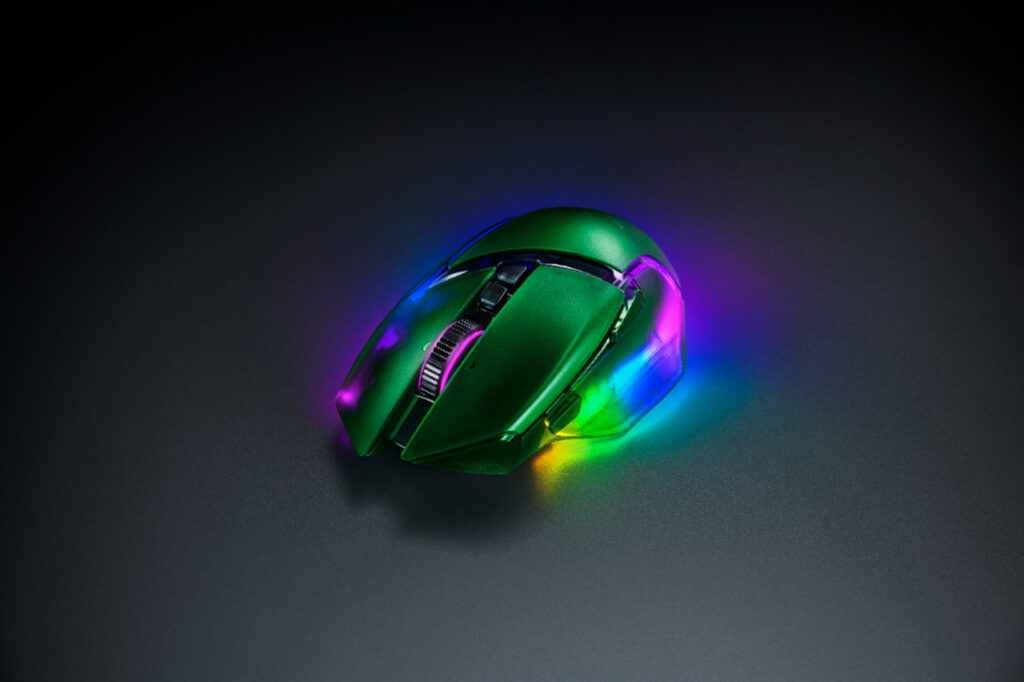 Razer Basilisk V3 Pro 35K – Phantom Green Edition - Razer Phantom Collection